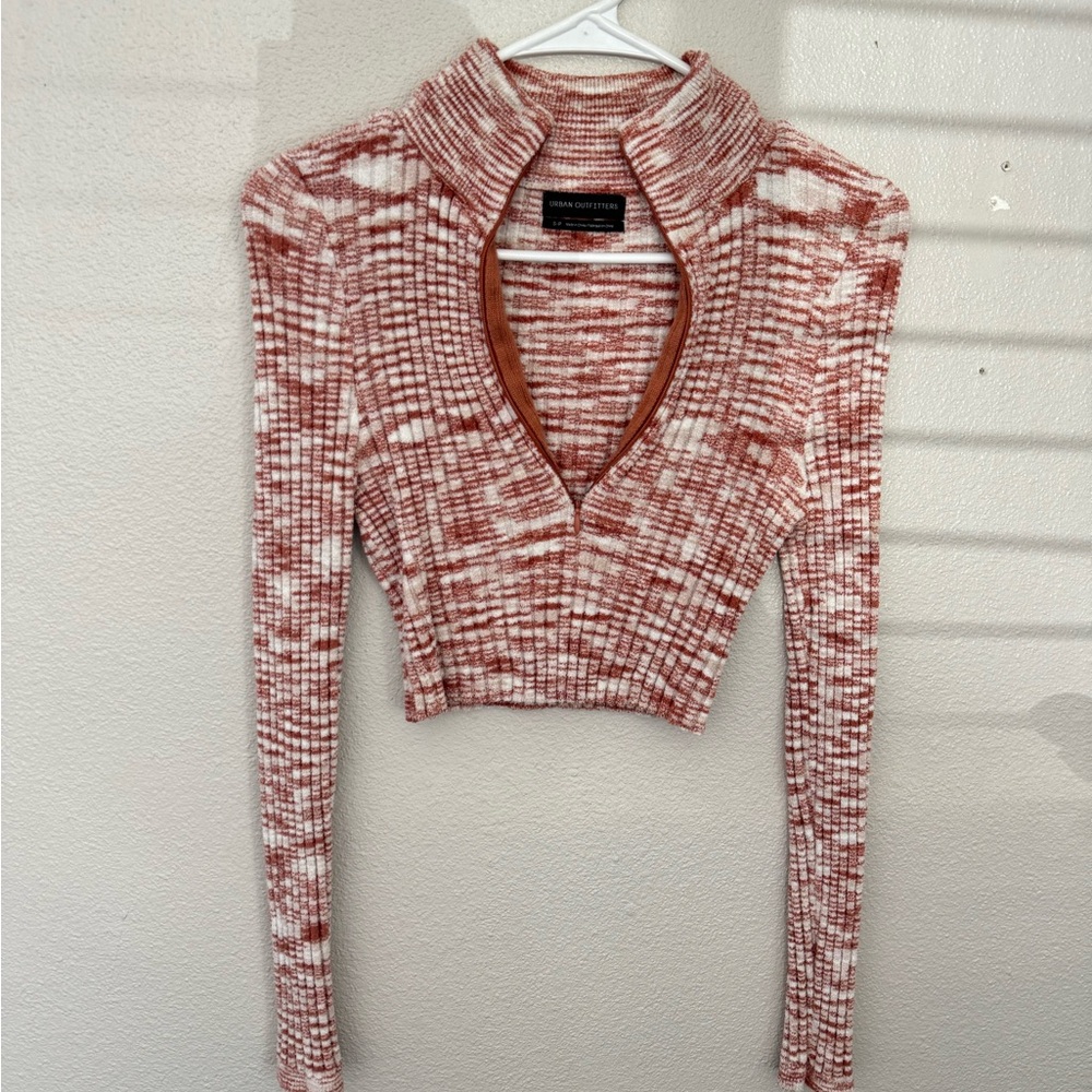 Urban Outfitter Quarter Zip Sweater Size Small